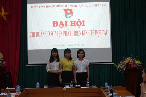 Đại hội Chi đoàn Viện phát triển kinh tế hợp tác